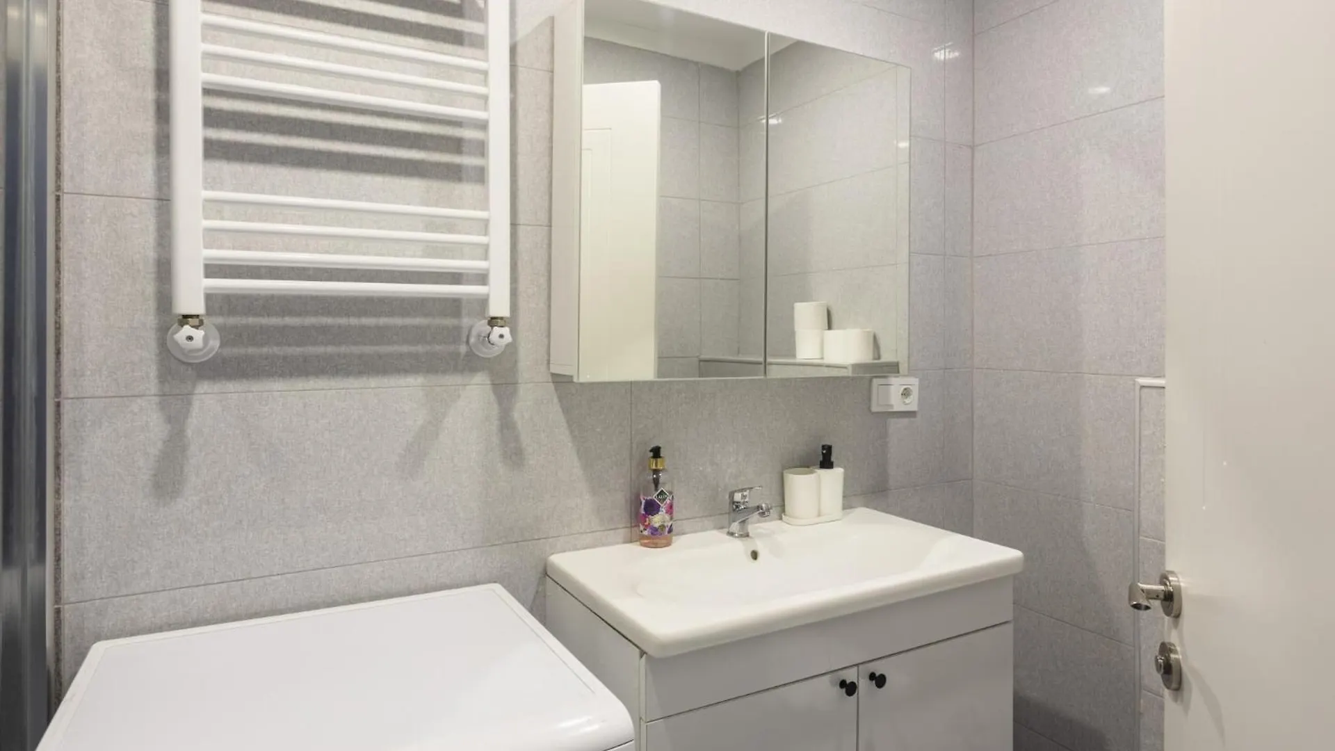 アパート Central And Refreshing Flat In Beyoglu イスタンブール